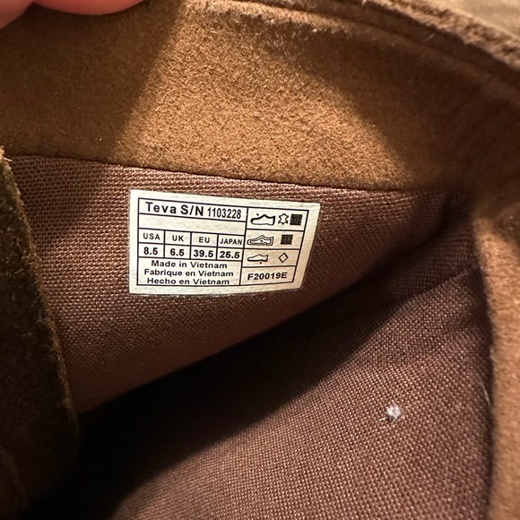Teva tall boots women’s - Picture 6 of 7